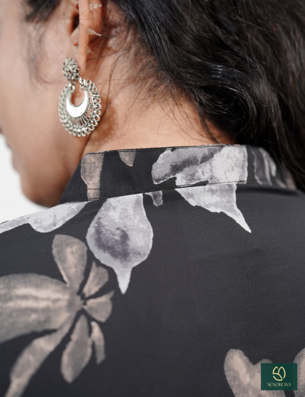 Black floral A-Line Kurti with side pockets - Image 4